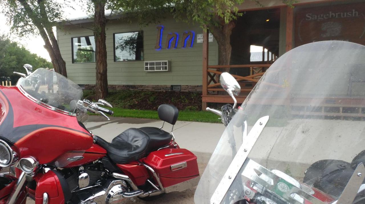 Sagebrush Inn & Suites Broadus 외부 사진